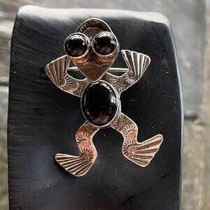 Vintage Native American Sterling Silver Dancing Frog Brooch Southwestern Pin